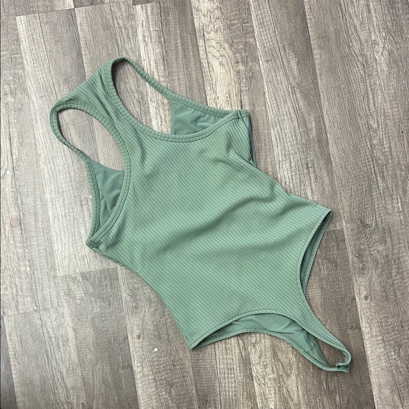 Sleek Olive Ribbed Bodysuit - Picture 3 of 3